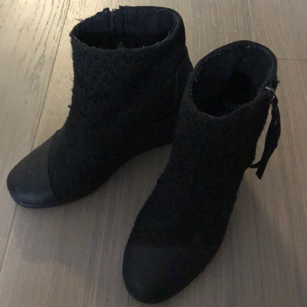 TOMS wedge bootie